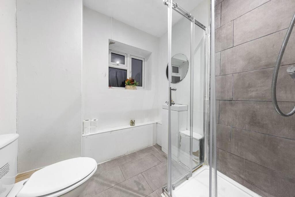 Holiday Home Near Kings Cross Sleep 12 Sp7 London Luaran gambar