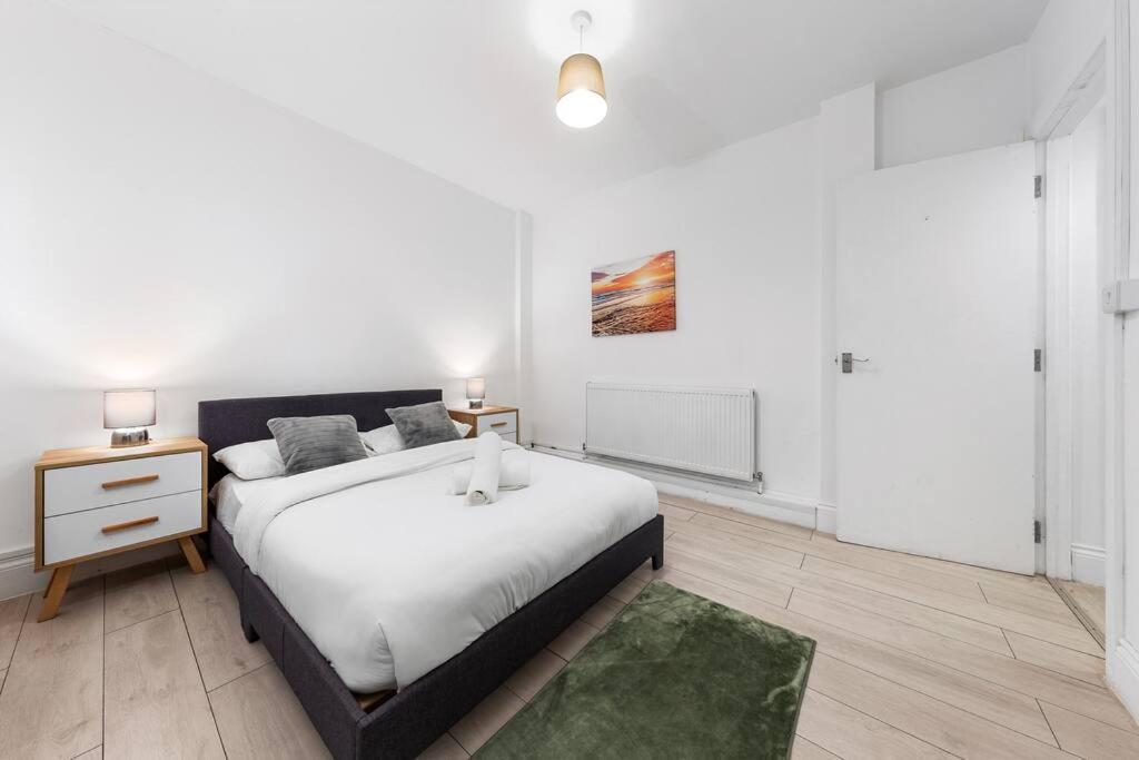 Holiday Home Near Kings Cross Sleep 12 Sp7 London Luaran gambar