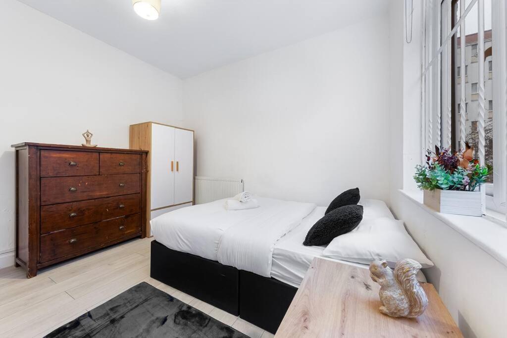 Holiday Home Near Kings Cross Sleep 12 Sp7 London Luaran gambar