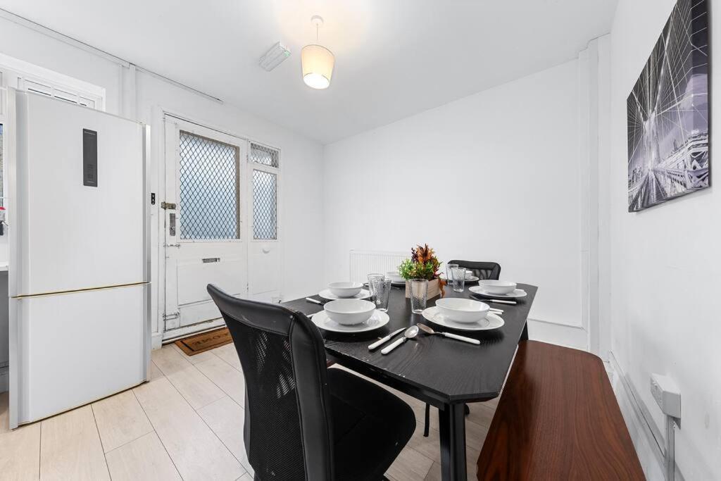 Holiday Home Near Kings Cross Sleep 12 Sp7 London Luaran gambar