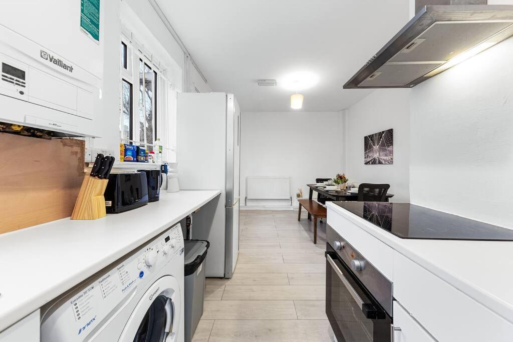 Holiday Home Near Kings Cross Sleep 12 Sp7 London Luaran gambar