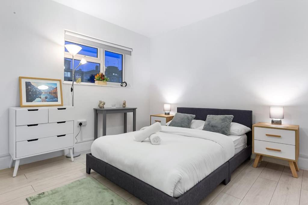 Holiday Home Near Kings Cross Sleep 12 Sp7 London Luaran gambar